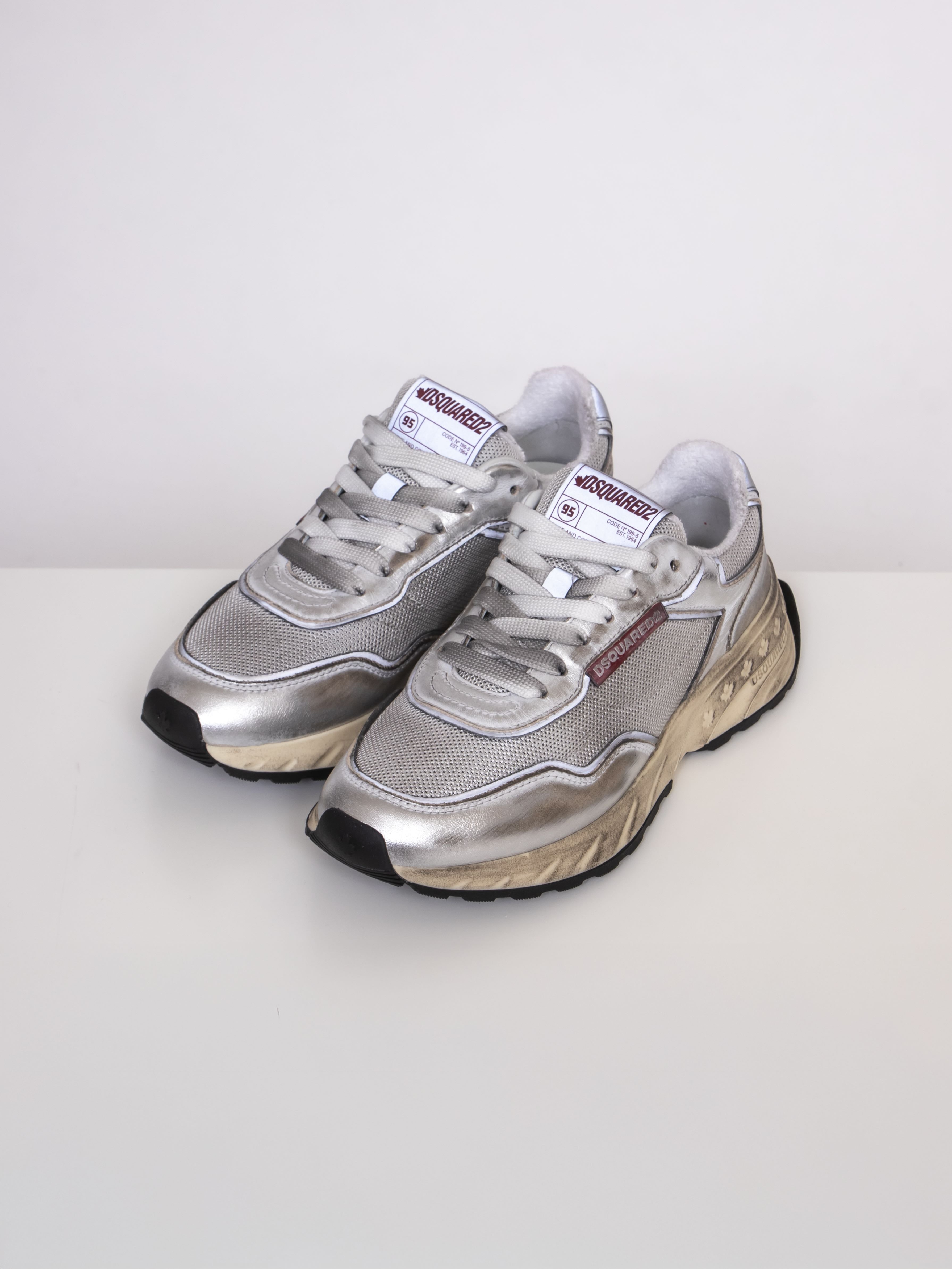 スニーカー DSQUARED2 Woman Sneakers Silver SNW028134708185 2137 Sprinter Sneakers