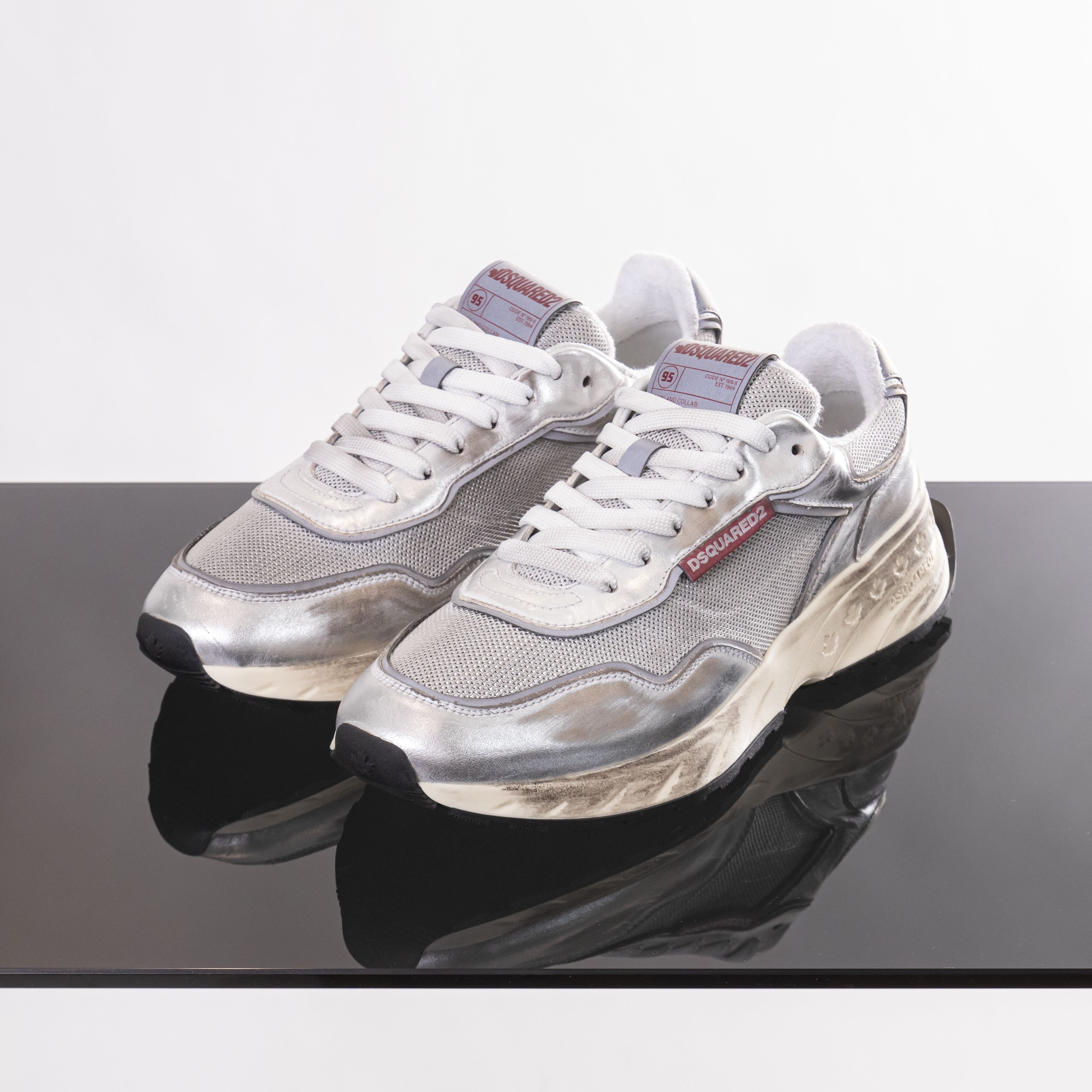 Sneaker