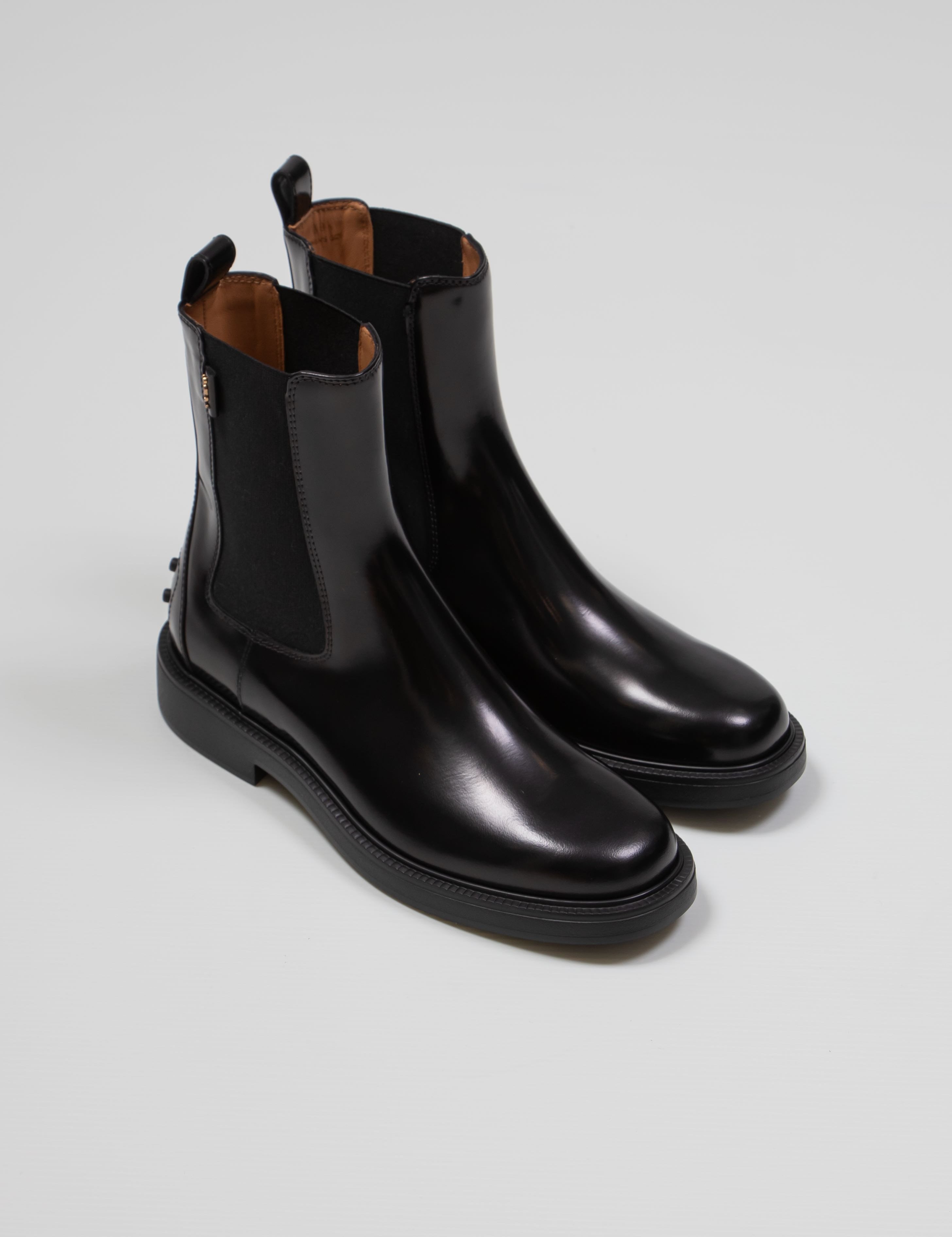 TODS SCARPA GOMMA TRONCHETTO B999 NERO