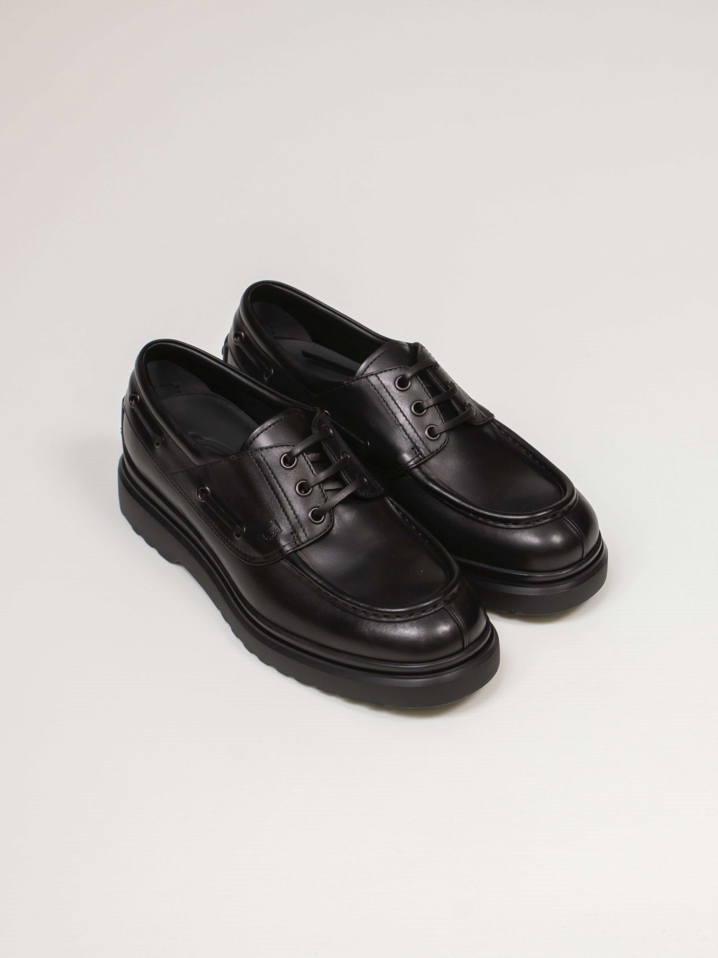 TODS MOCASSINO BARCA B999 NERO