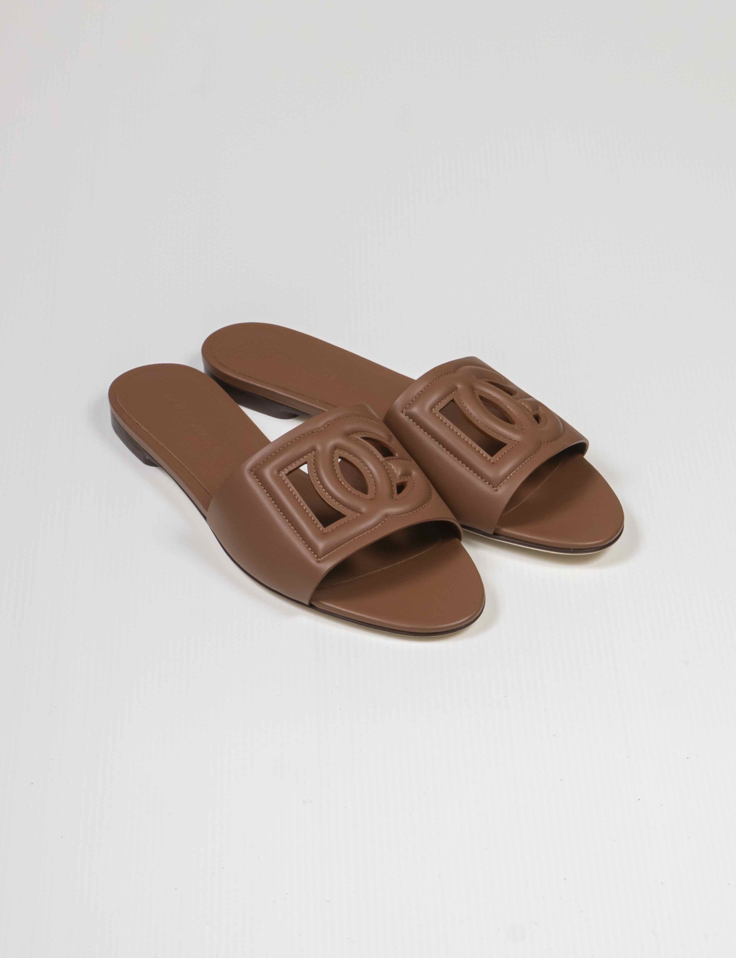 Dolce & Gabbana Ciabatta Flat Vit.liscio 81236 MARRONE CHIARO
