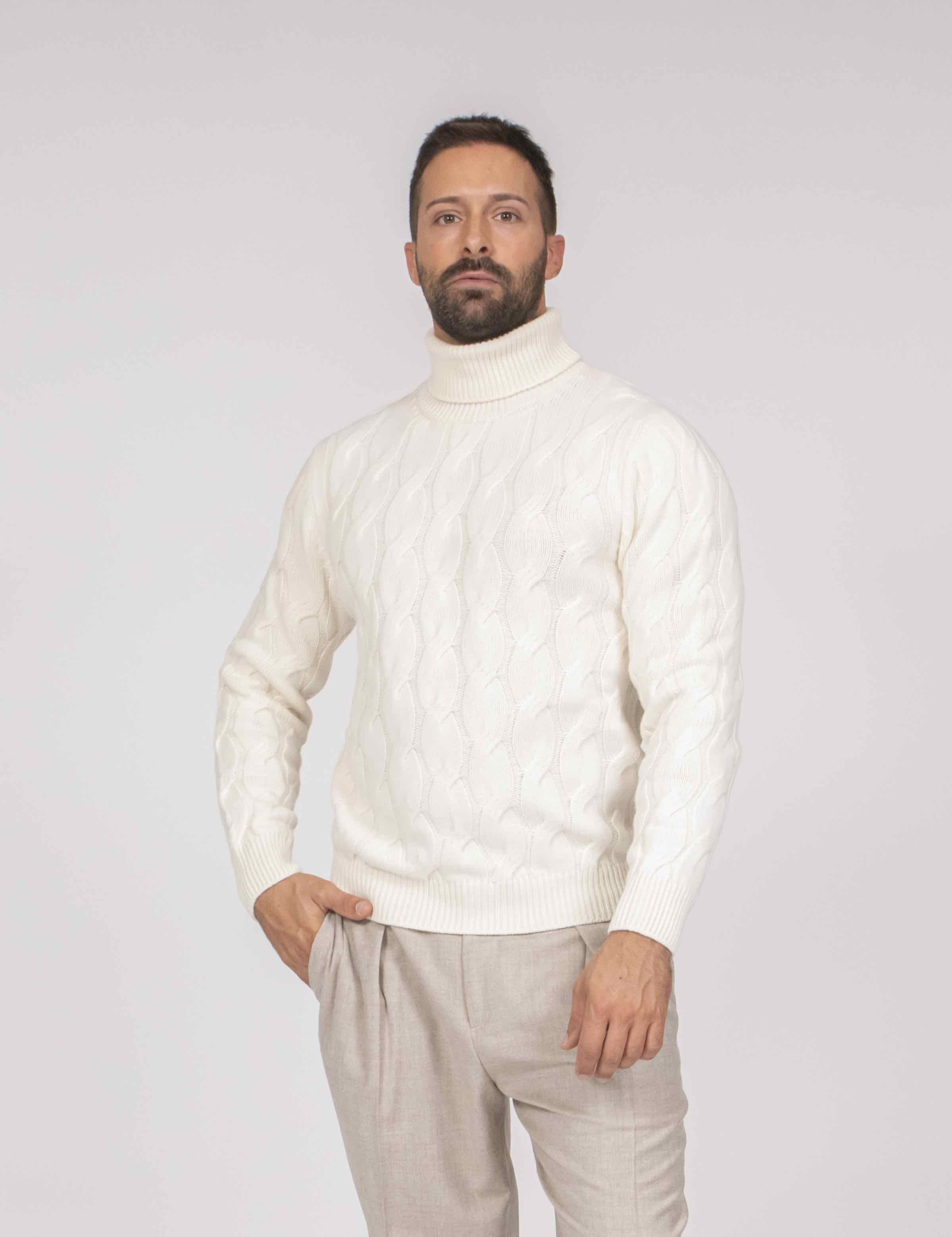 Mauro Ottaviani Dolcevita Treccia 100002 LAPPONIA