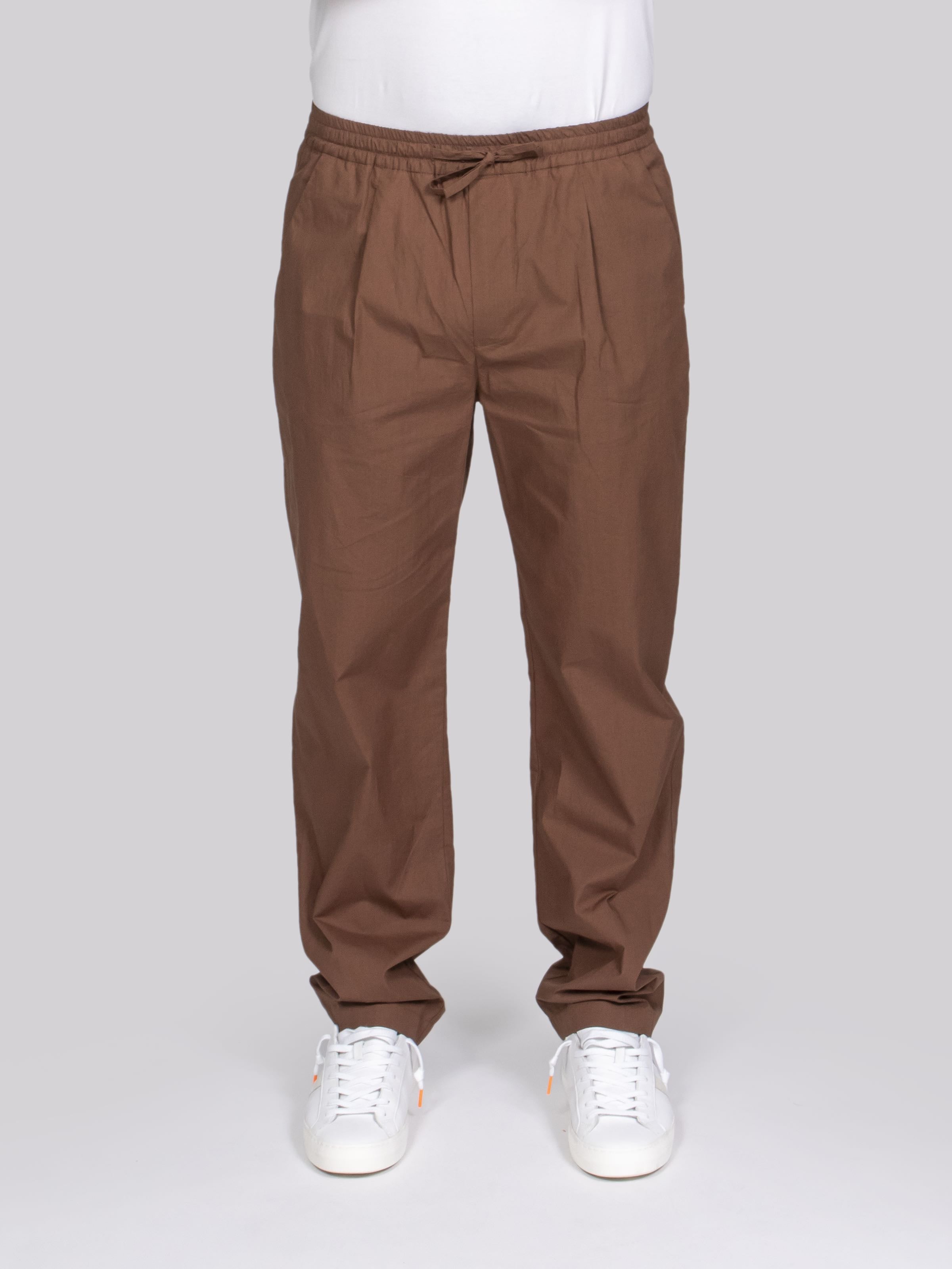Amaranto Pantalone DU 64M CACAO