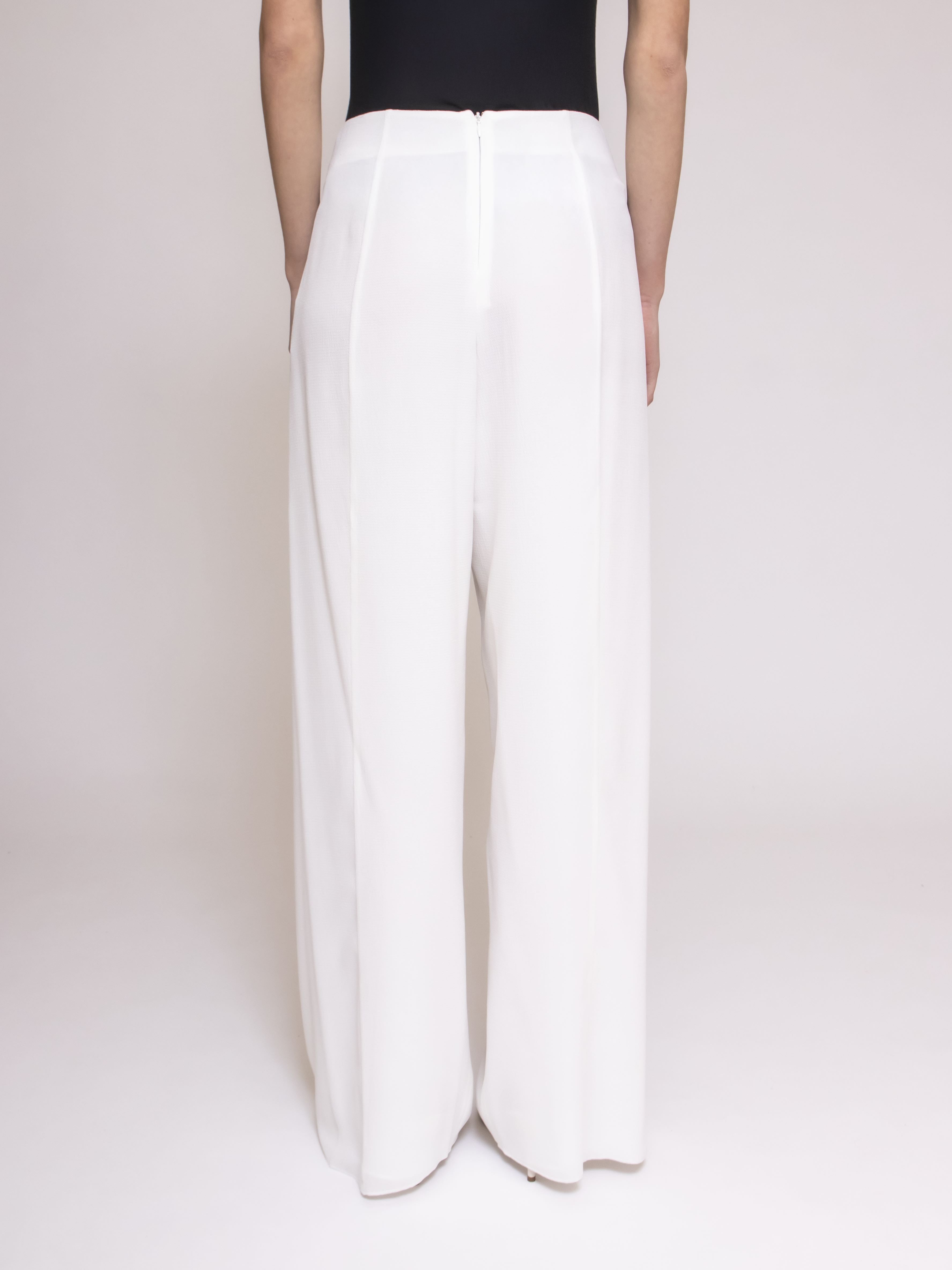パンツ EMPORIO ARMANI Woman Pants White EW001591TE10419 U0006 Emporio Armani Donna Pantaloni U0006 Warm White – Vanda Boutique