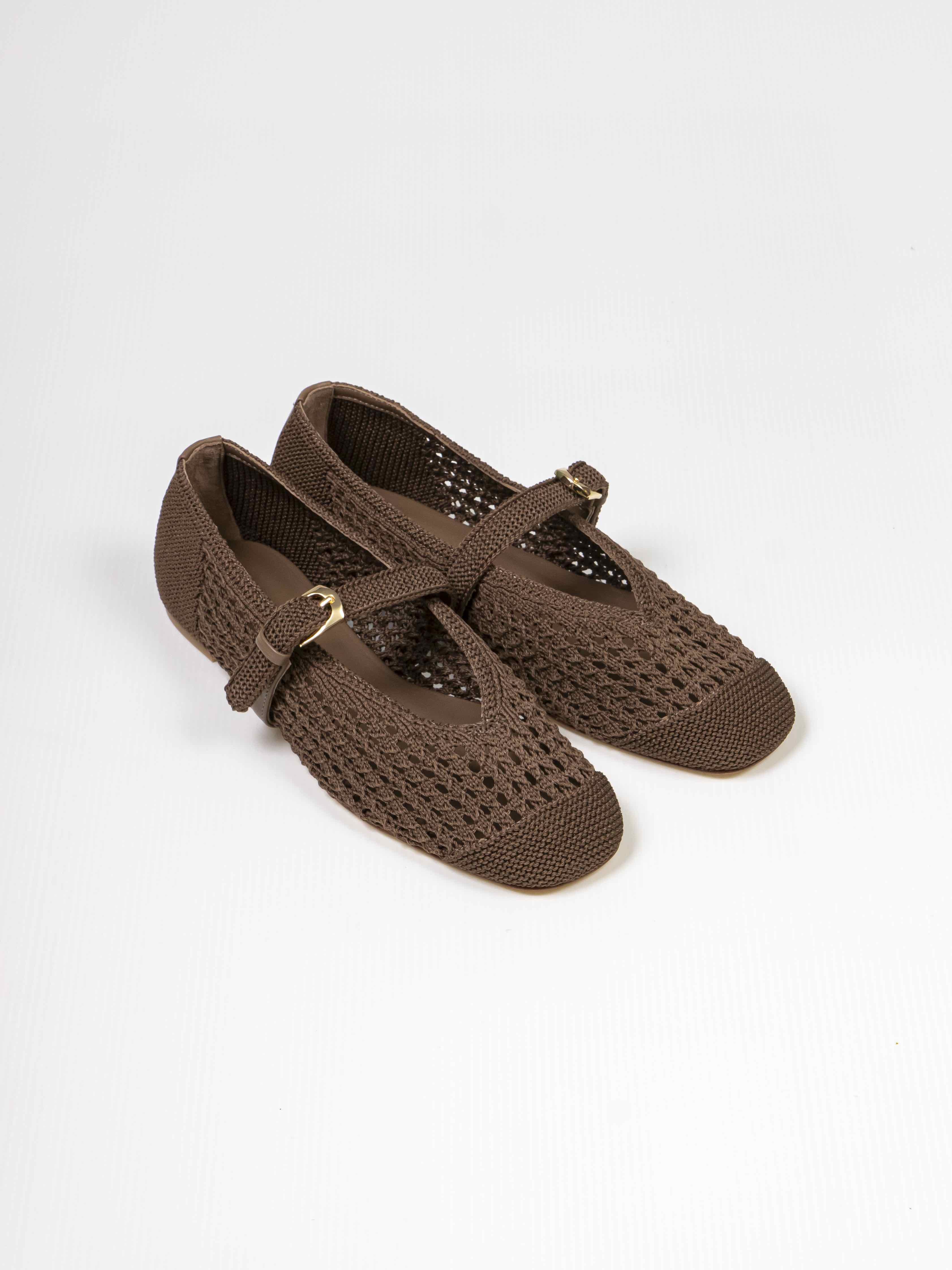 Stuart Weitzman Scarpa Leora Mary Jane Y6R SMOKEY TAUPE