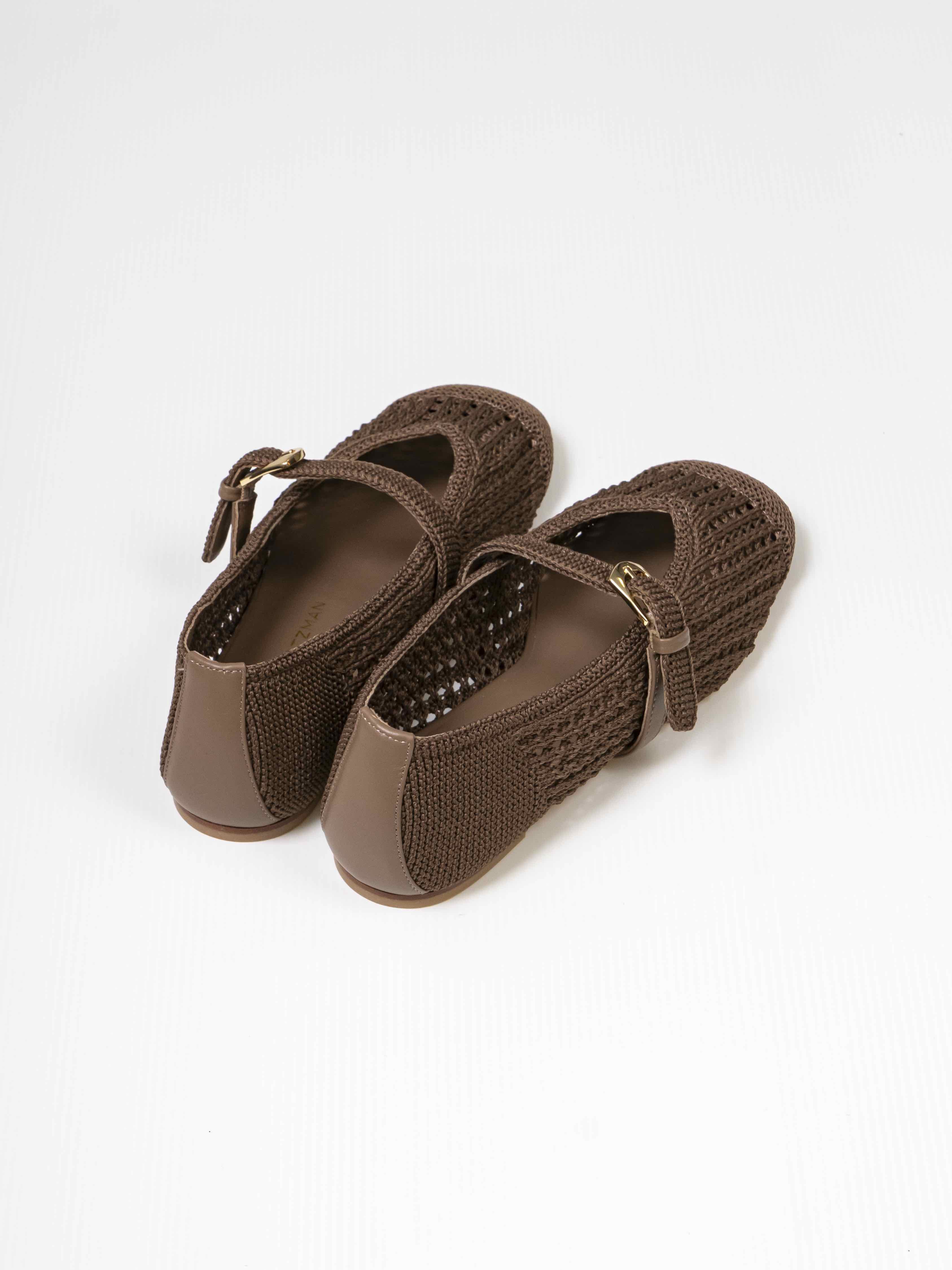Stuart Weitzman Scarpa Leora Mary Jane Y6R SMOKEY TAUPE