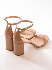 Stuart Weitzman Scarpa Nudist Block 75 AJM ADOBE