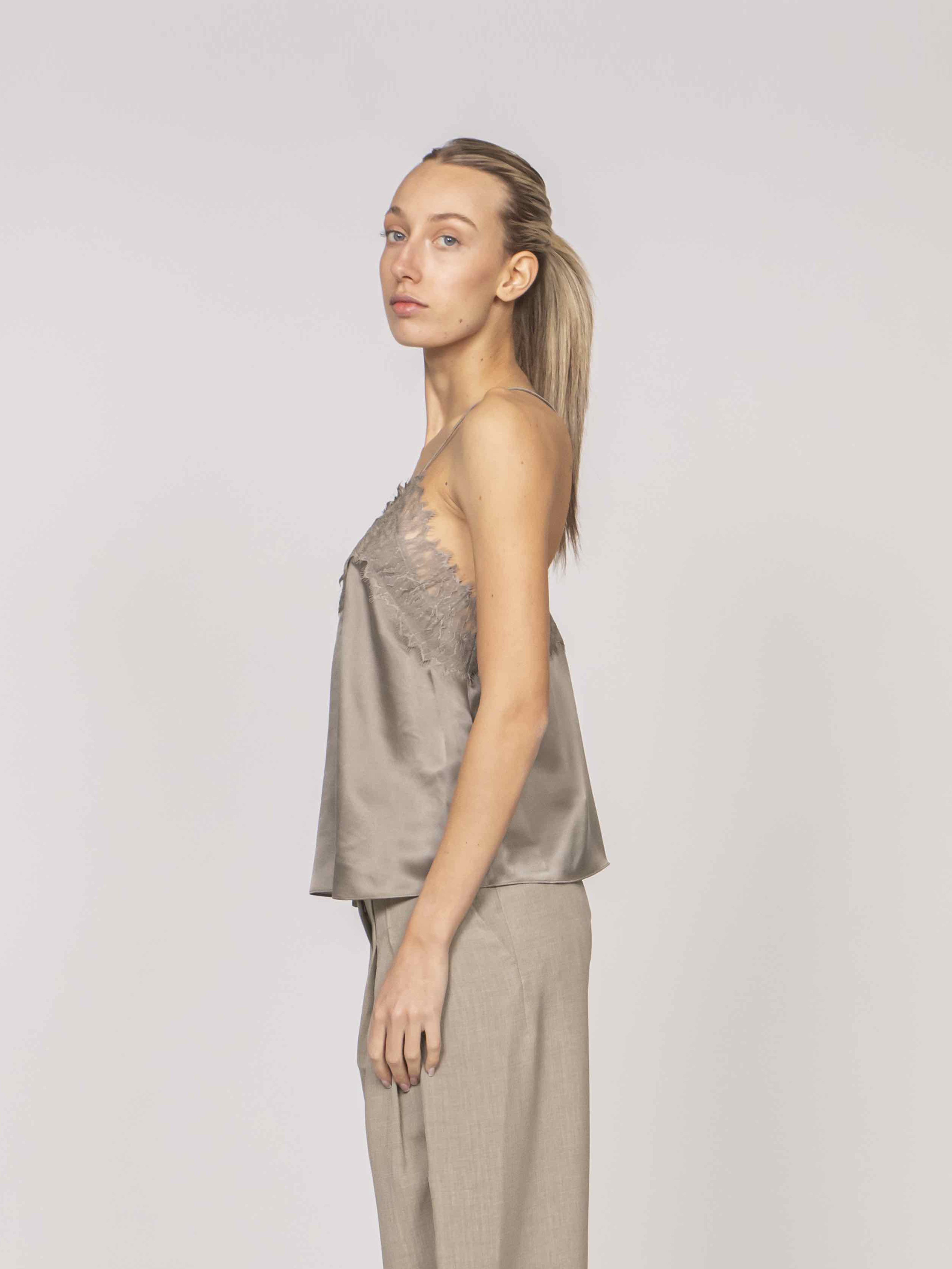 Iro Top GRE68 OLIVE